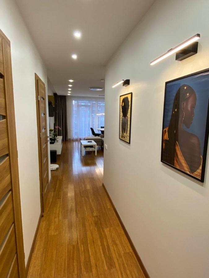 John Lennon Apt In Centre, Balcony, Netflix Apartment Vilnius